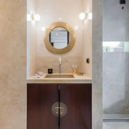 Royal - Centro Duomo * 밀라노