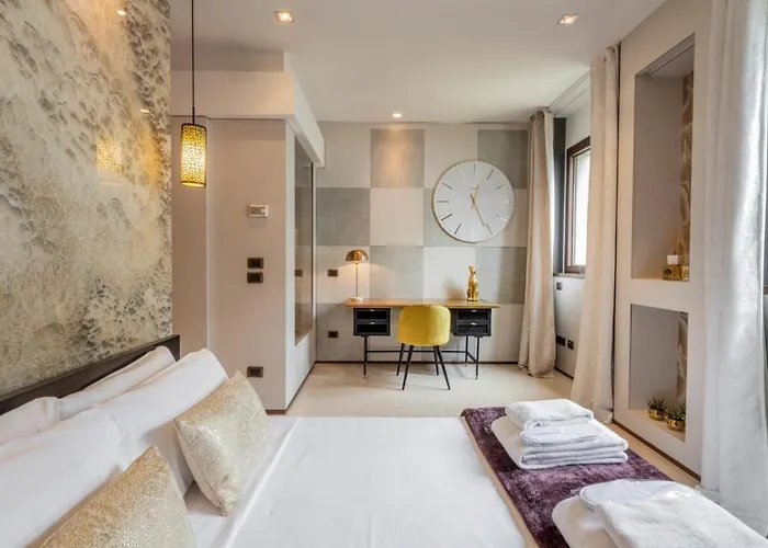 Royal - Centro Duomo Apartment Milan