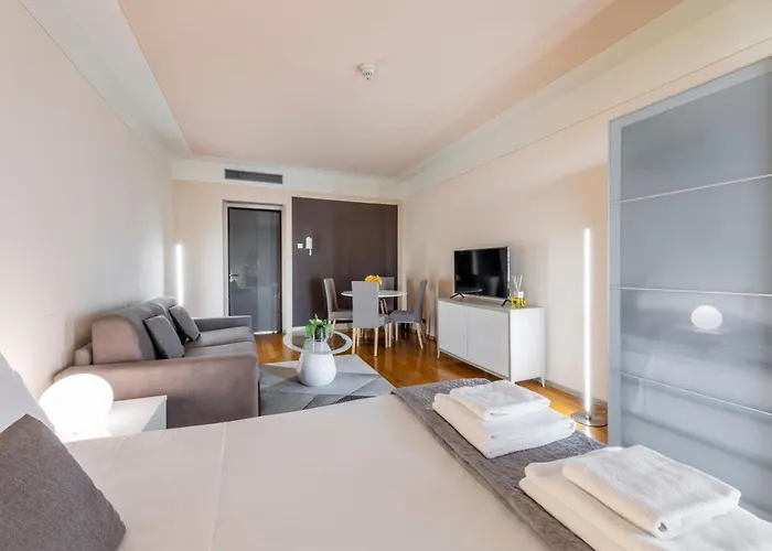 Royal - Centro Duomo Apartment