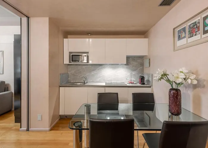 Royal - Centro Duomo Apartment Milan