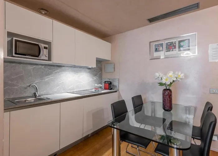 Apartment Royal - Centro Duomo *