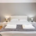 Royal - Centro Duomo Apartamento *